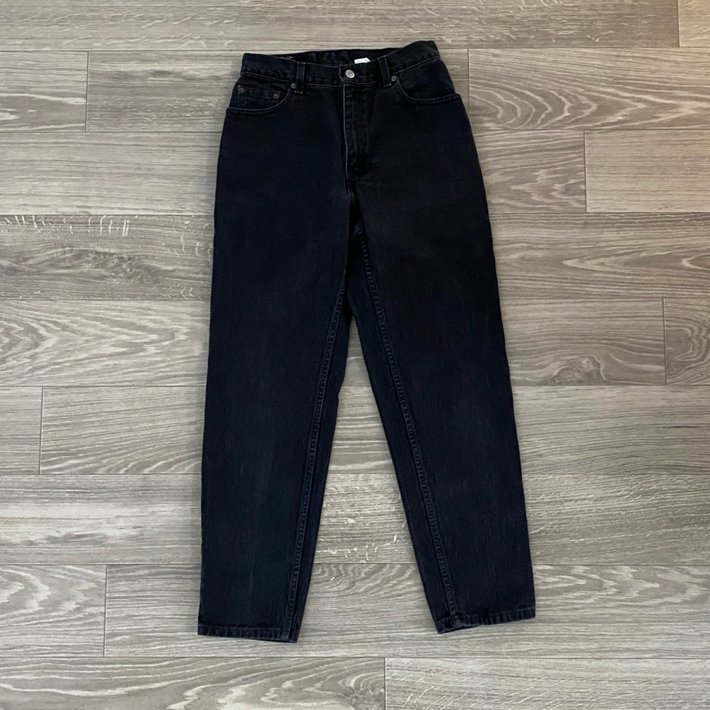 Black straight leg Levi jeans